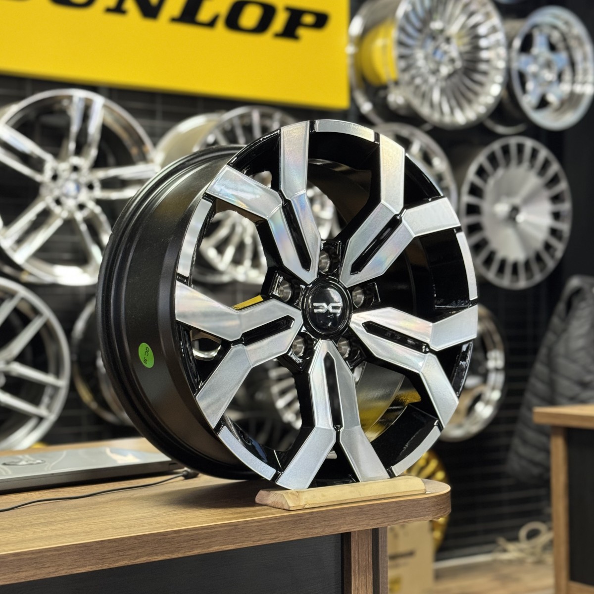 16" 7J 5x114.3 ET40 66.1 Jant Takımı (4 Adet) KORMETAL