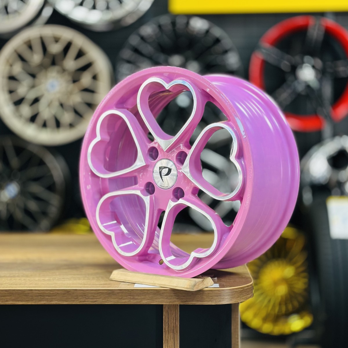 15" 6.5J 4x100 ET35 73.1 Pembe Polisajlı Jant Takımı (4 Adet) POWCAN