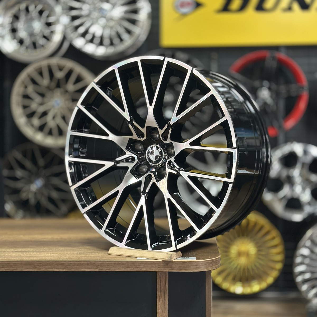 20" 8.5J 5x112 ET30 66.6 Siyah Polisajlı Jant Takımı (4 Adet) EXPETO