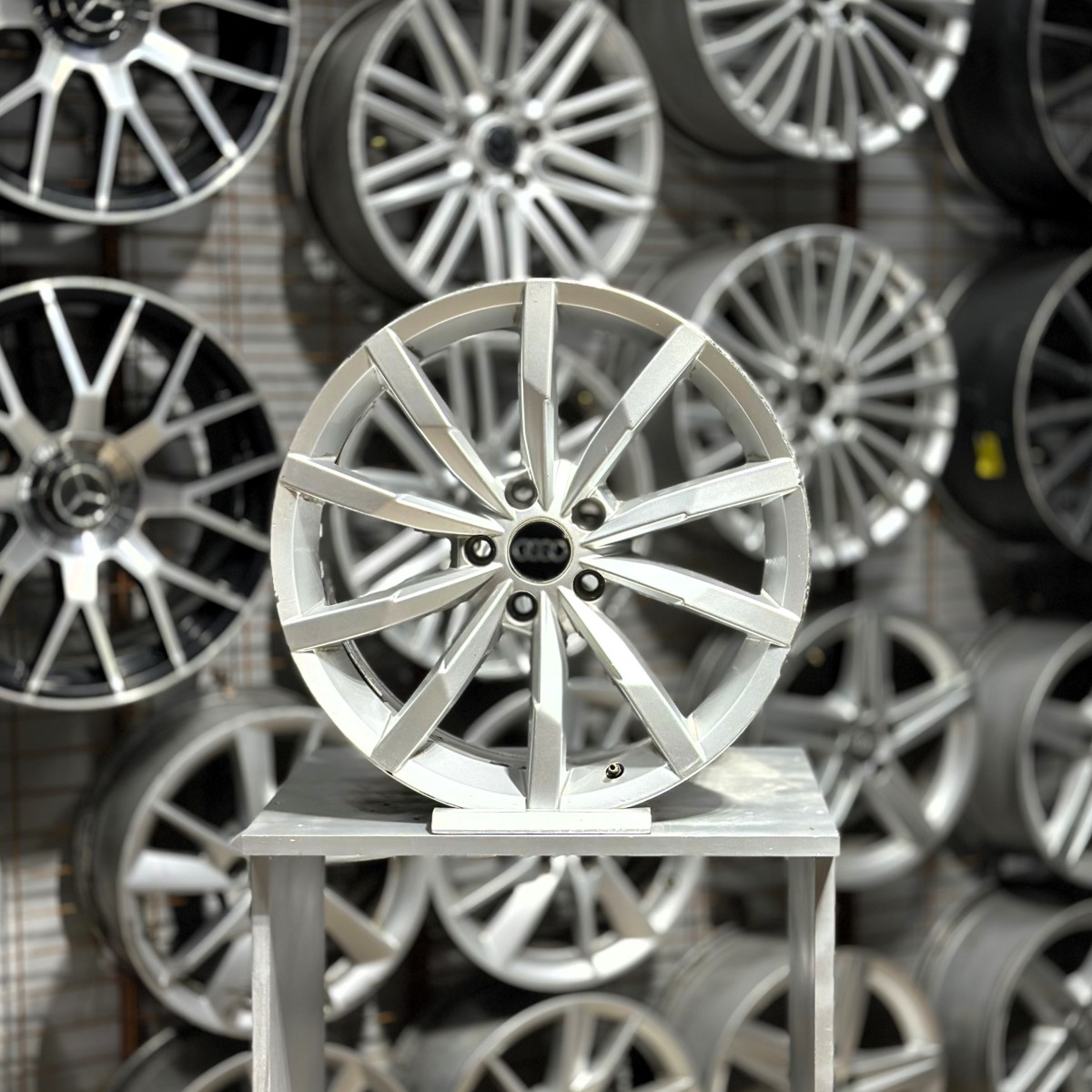 8x18 ET40 5X112 AUDİ TAKIM 2. EL