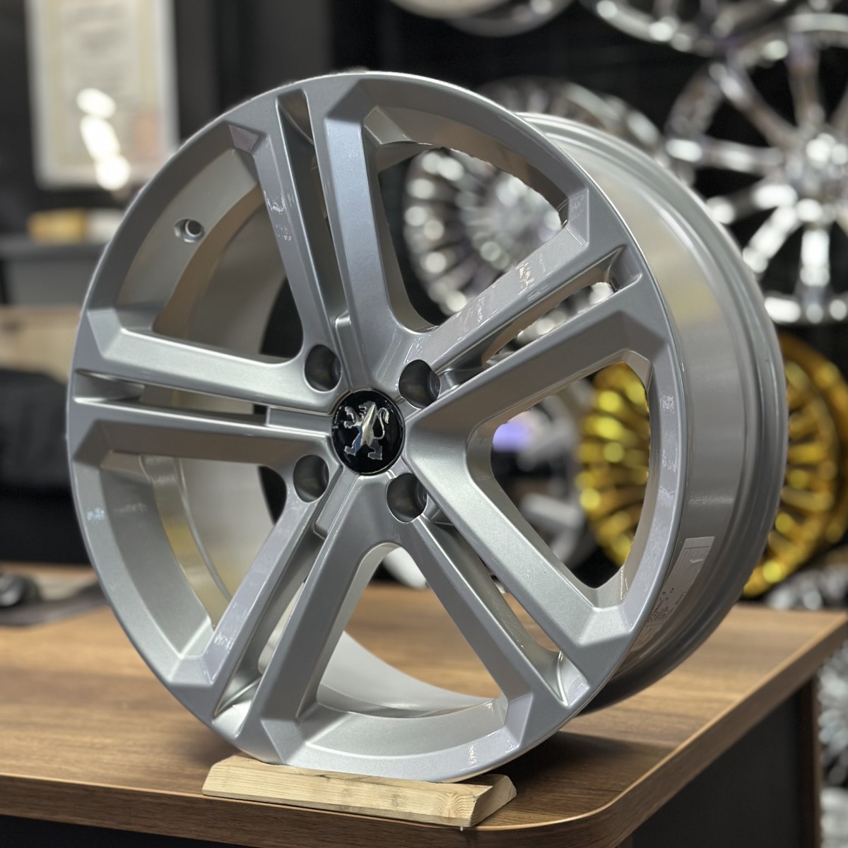 17" 7.5J 4x108 ET35 67.1 Jant Takımı (4 Adet) SONIC