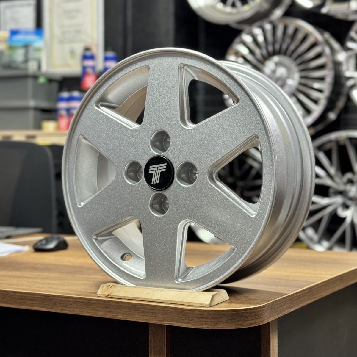 14" 4x98 ET34 58.1 Gümüş Jant Takımı (4 Adet) CMS
