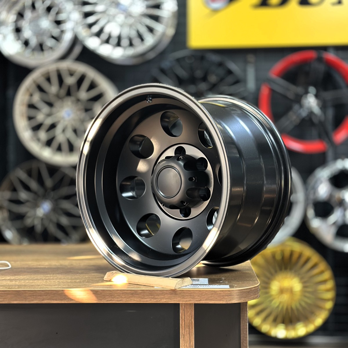 10.0*16‐6*139.7 ET‐44 110 Matt Black