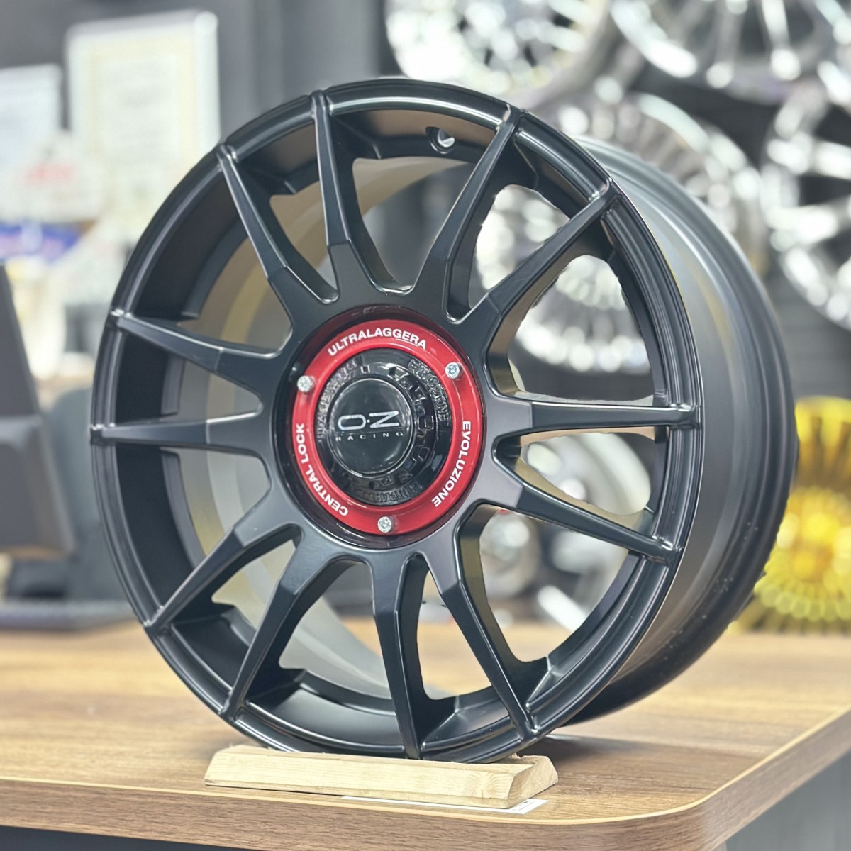 15" 6.5J 4x108 ET20 65.1 Siyah Mat Jant Takımı (4 Adet) Truva Wheels