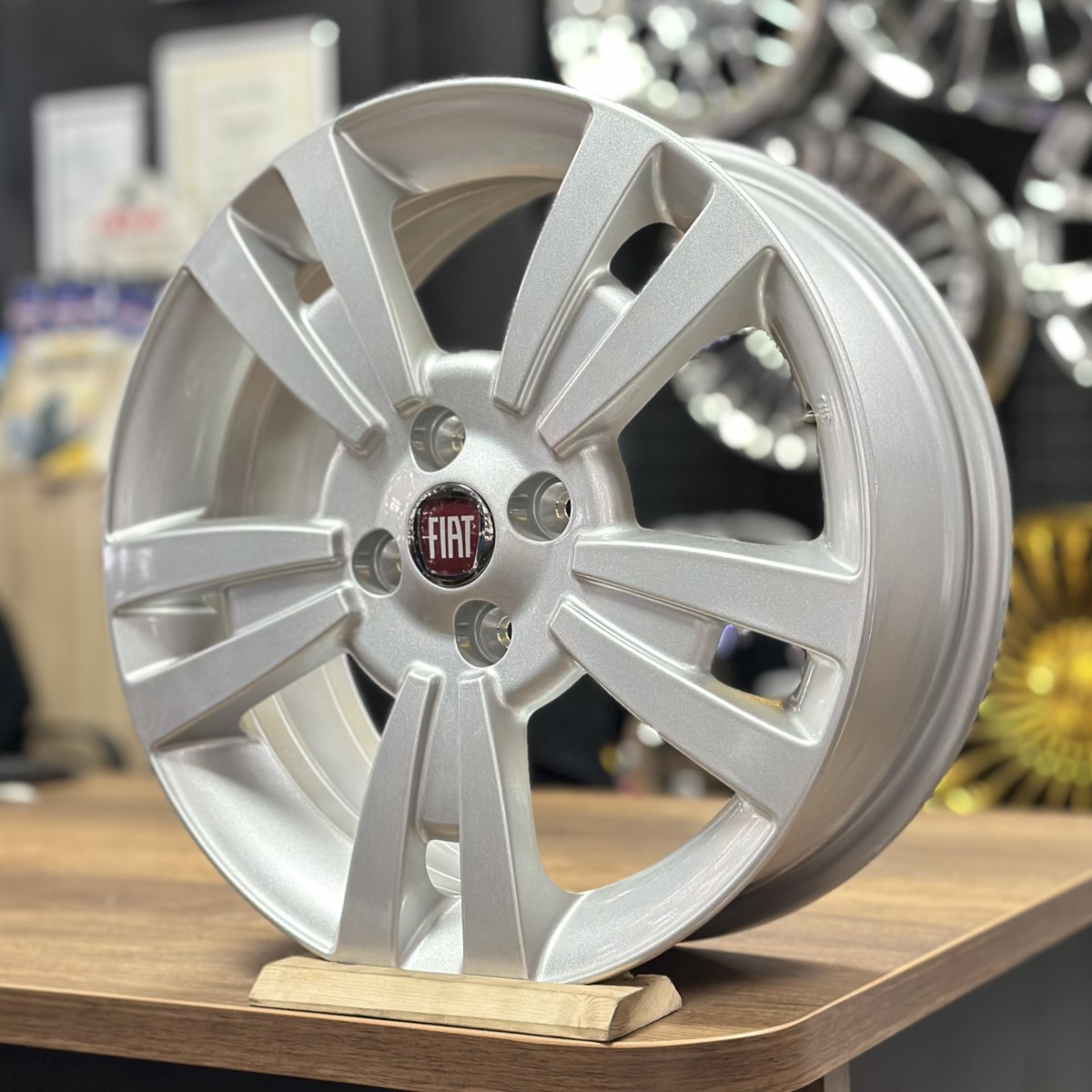 16" 6J 4x98 ET36.5 58.1 Gümüş Jant Takımı (4 Adet) OPAR
