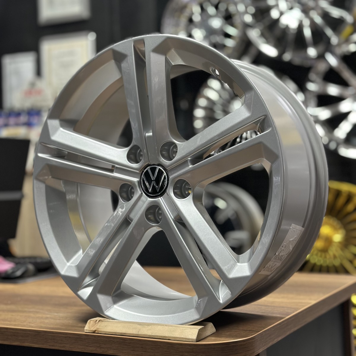 16" 6.5J 5x100 ET35 57.1 Gümüş Parlak Jant Takımı (4 Adet) FD WHEELS