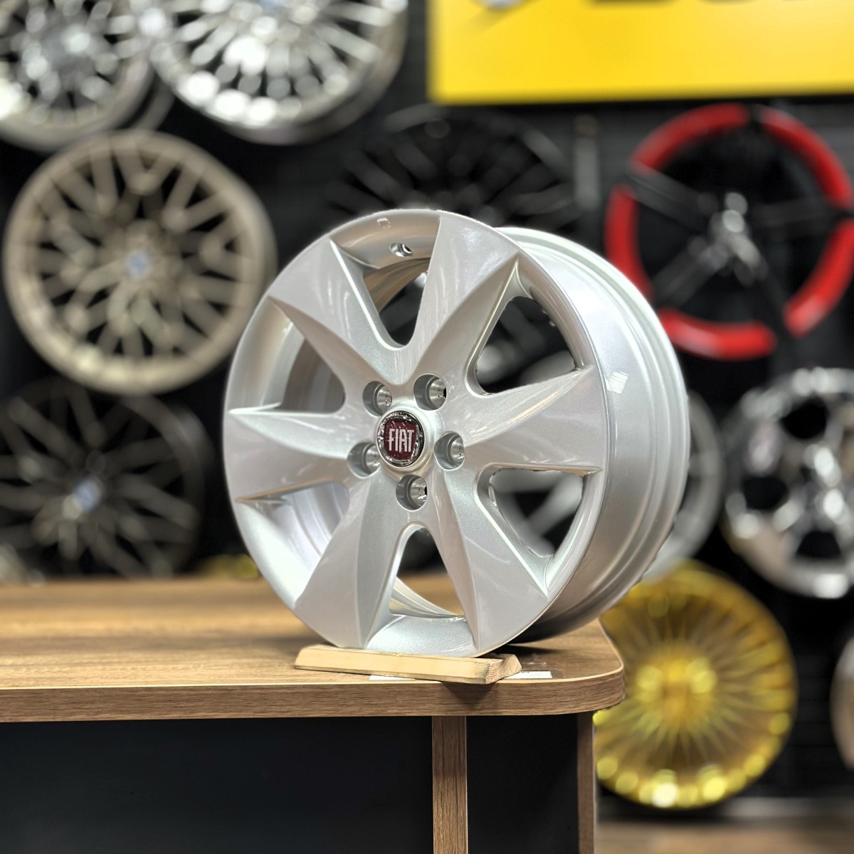 6X15 5X98 991-1 ET44 58.1 SILVER (OPAR)
