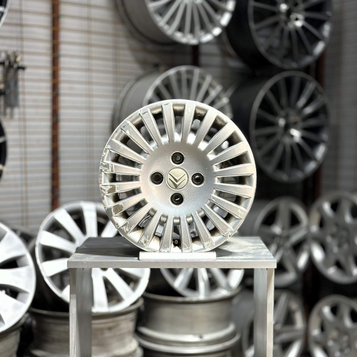 6X15 ET27 4X108 CITROEN C3 OEM TAKIM 2. EL