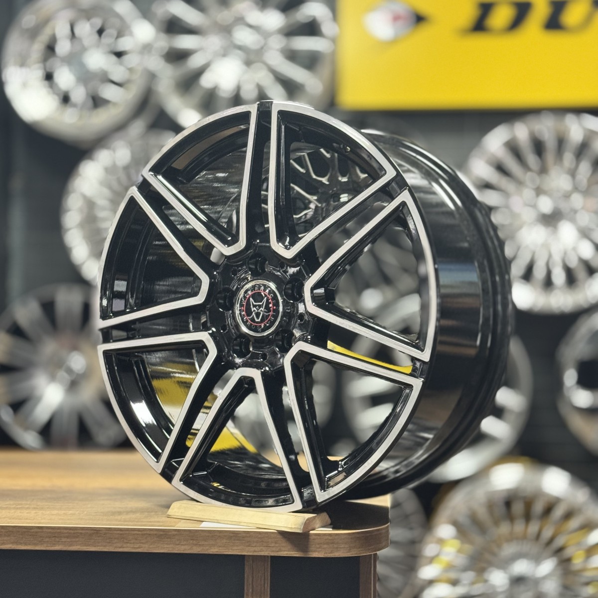 19" 8J 5x112 ET52 66.6 Siyah Parlak Jant Takımı (4 Adet) FD WHEELS